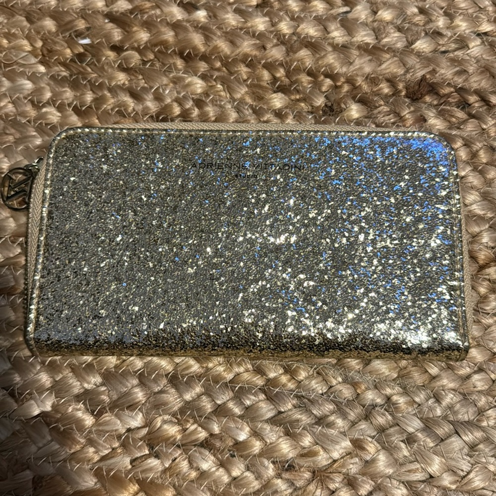 Gold wallet